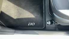 Hyundai i10 1.2 MPi Premium 5dr Auto Petrol Hatchback